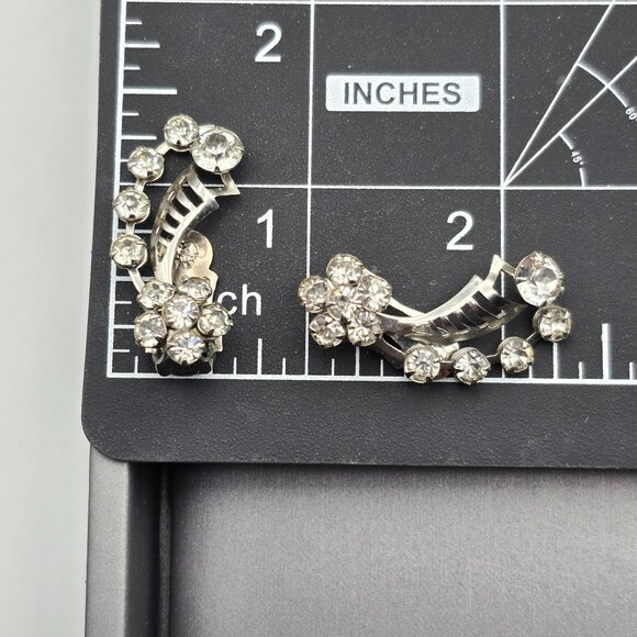 VTG Clip-On Rhinestone Spray Climber Clip-On Earrings 1.25" Silver Tone Cutout - Picture 7 of 7